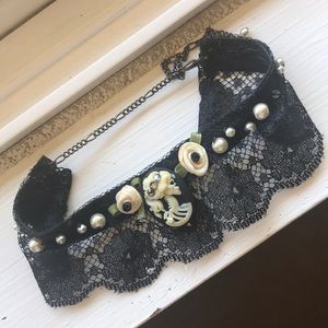 Unique Victorian skull choker